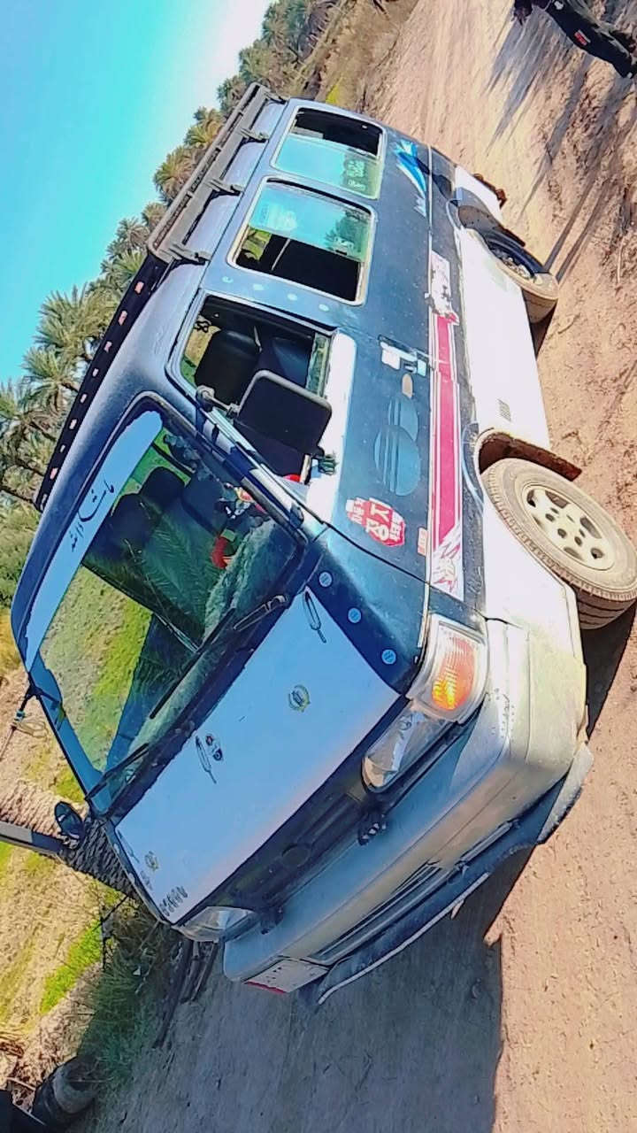 السلام عليكم للبيع كيا بسته موديل 95مكينه كير اكسل شواصي كفالى عامه سعرها 33وبيهه مجال بيع مستعجل ***********
