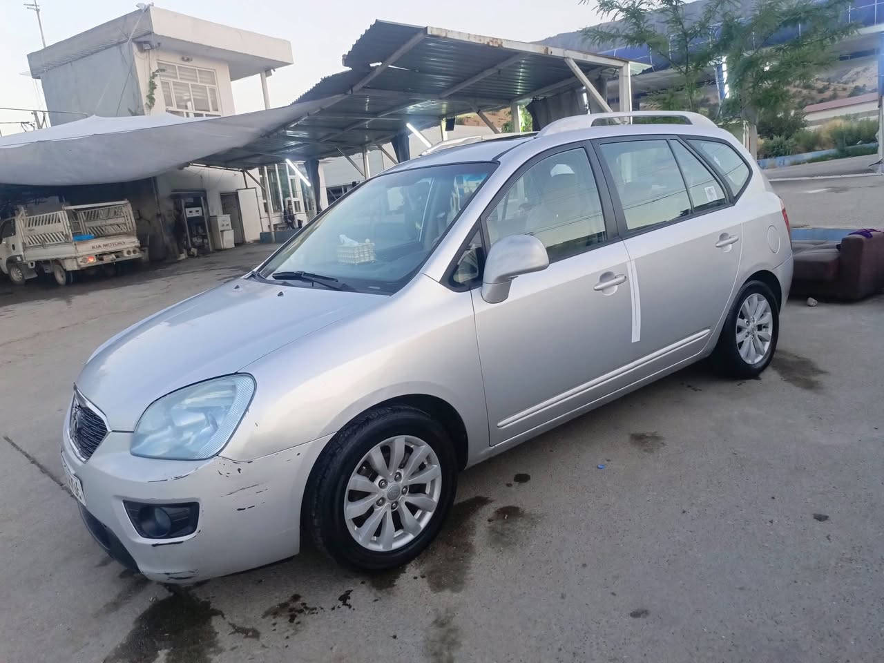 مرحبا كيه كارنز موديل ١٢ كفاله عامه فقط بيه بارد اوضحه بسمي تحويل ثاني يوم عنواني بابل مركز مدينه *********** السعر ١٢٠ بيه مجال
