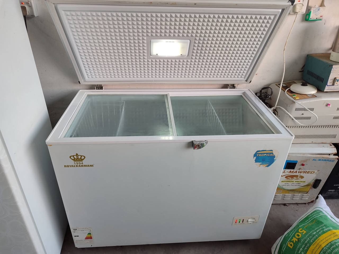 مجمده مطور غاز شريكه حيل نظيف مستعمل قليل شرط النظافه شرط الشغل نبيع ونشتري ونراوس عندك اي شي دزه خاص او عل وتس اب ***********
