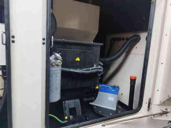 🔷 النوع: بيركنز انكليزي 4 بستم سوبر 
🔷 القدرة: 100KVA Leroy somar 
🔷ساعات التشغيل: 5870 ساعة 
🔷العنوان: بغداد/ ساحة الوثبة/ شارع سيد سلطان علي باشا
🔵 يوجد لدينا كافة احجام المولدات والأنواع ادخل للبيج وتعرف أكثر
♦️ للاستفسار اكثر التواصل عبر الواتساب او الاتصال على الارقام:
☎️*********** 
☎️***********

#مولدات #بيع_مولدات
