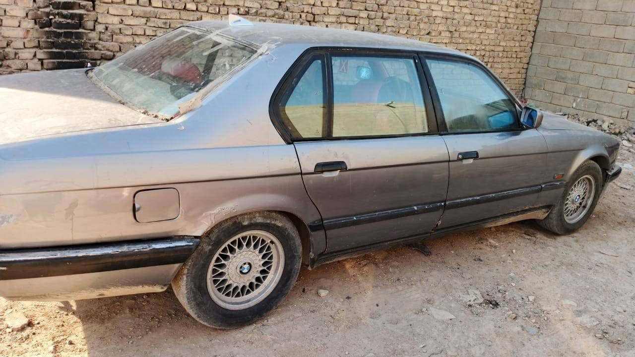 سيارة بي ام 735 رئاسي باب طويل للبيع رقم كربلاء تحويل مباشر عنوان السيارة بغداد| للاستفسار ***********
