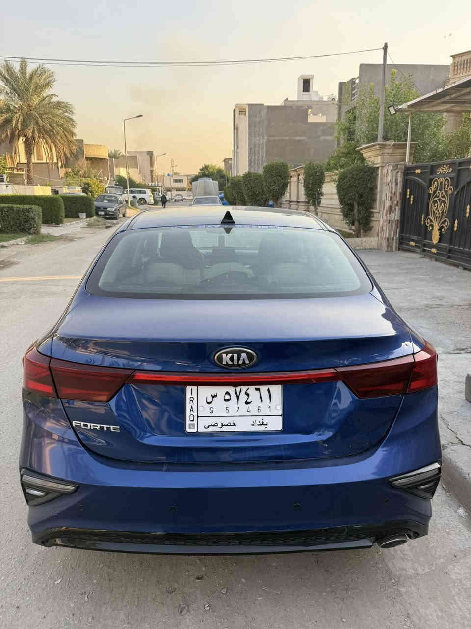 السلام عليكم
للبيع فورتي 
موديل2021
صبغ دعامية خلفية 
صور حادث وسونار ب منشور 
سيارة جديدة بدون اي نقص 
سعر143وبي مجال قليل 
الاتصال***********
مكاني بغداد حي قادسية
