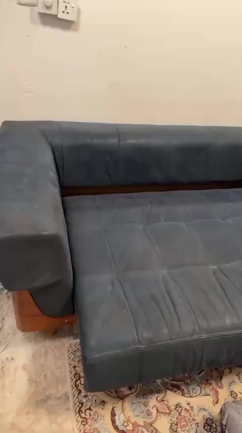 قنفات للبيع اخو الجديد تركي درجه اولى ويصير سرير هم اتنين إكبار وكرسين وياه


**إذا كنت صاحب هذا الإعلان وتريد حذفه لأي سبب، رجاءا أرسل رسالة إلى الدعم الفني**