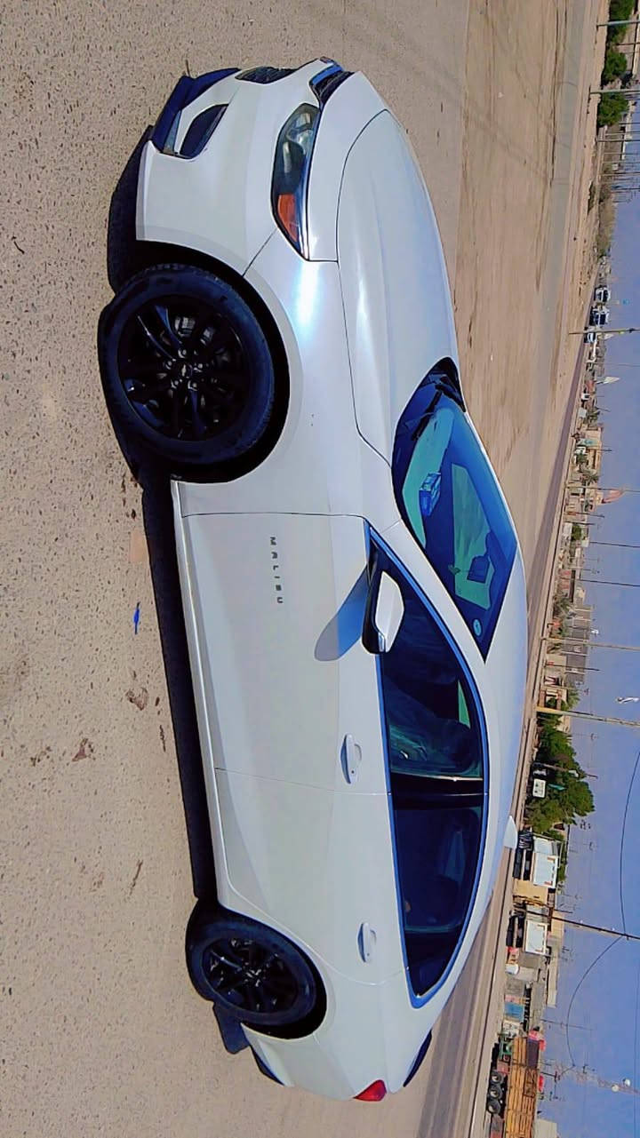 ماليبو موديل 17للبيع سياره وارد امريكي حادثها موضح بصوره محرك 1500تيربو سعر 110وبيها  مجال مكان البصره هارثه ***********
