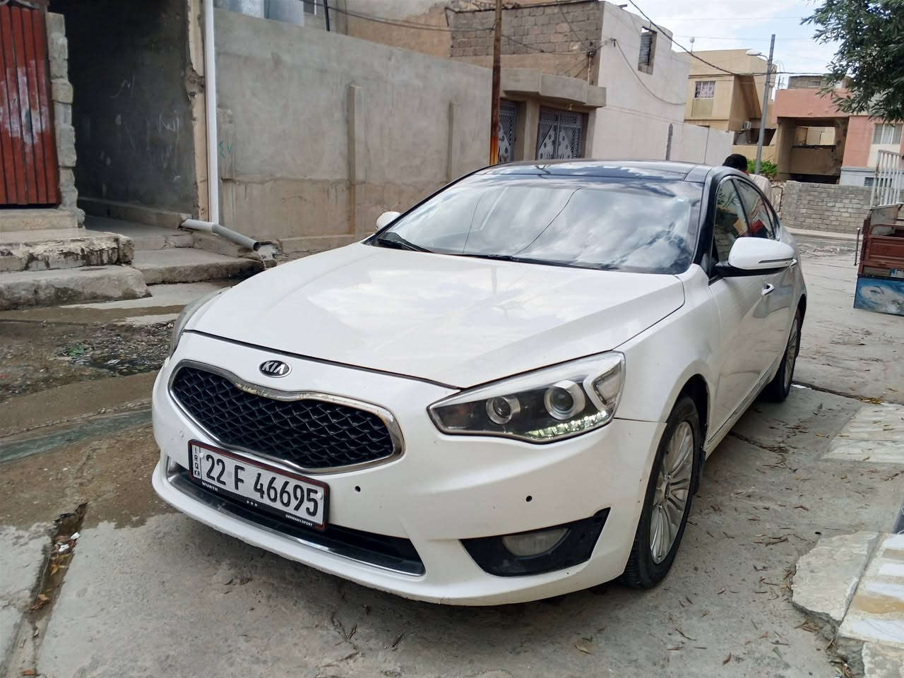السلام عليكم 
كيا كادنزا 2014 فول واحد على واحد
السياره بيها اربع قطع صبغ رقم اربيل شرط التحويل 
مكانها موصل السعر 115 وبيها مجال لطيبين


**إذا كنت صاحب هذا الإعلان وتريد حذفه لأي سبب، رجاءا أرسل رسالة إلى الدعم الفني**
