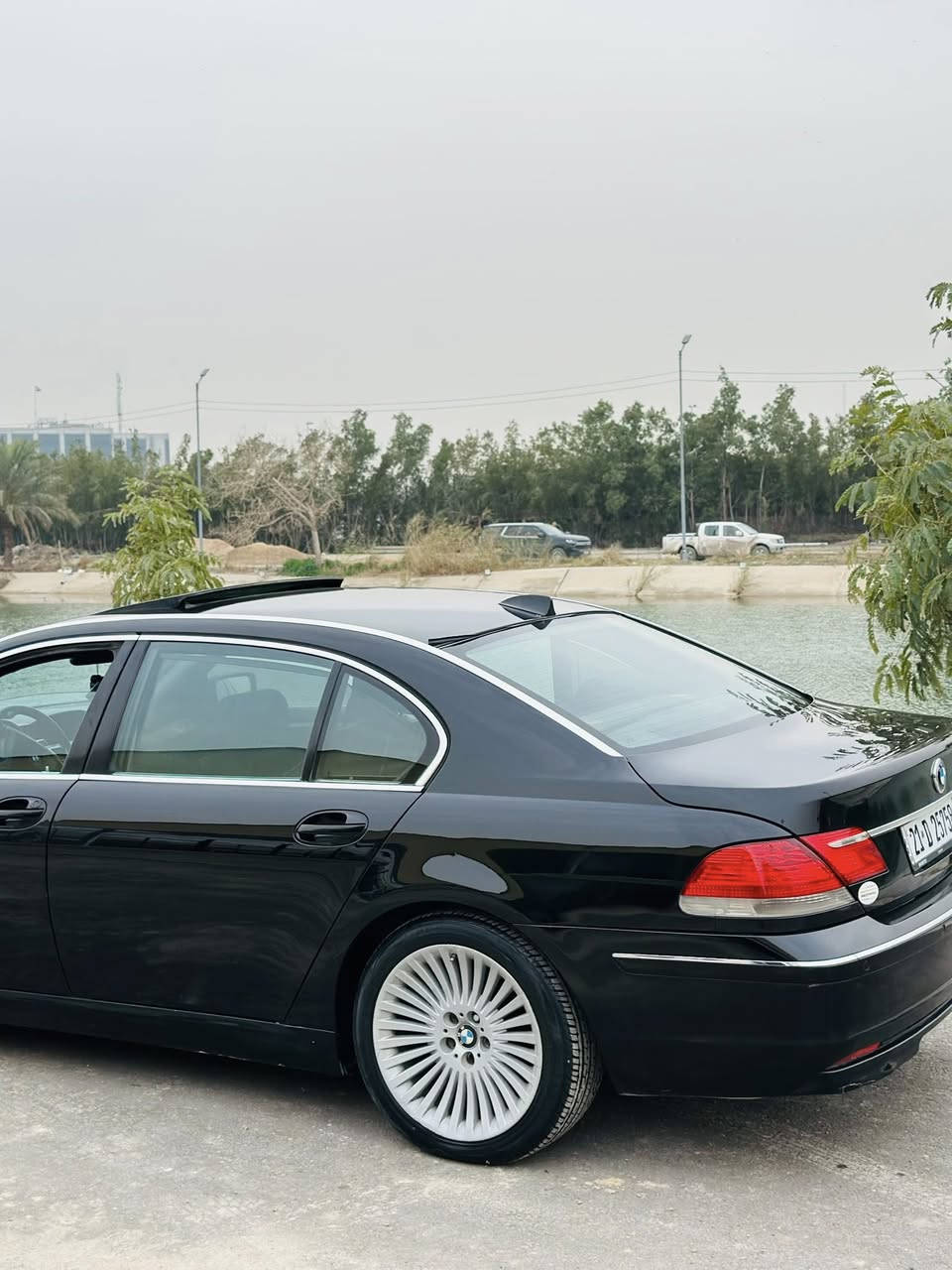 السلام عليكم بيئم باخرا 2008 730 مكينه 6 المرغوب سياره جديد وحلوه ورقم سليمانيه الجديد سياره فول مواصفات مصبوغه جماليه
سياره فول مواصفات بيان شخص 5 
تحكات كشنات 
بردات خزن كشنات تدفئه وتبريد مقاعد 
سياره حلوه ونضيفه 
السعر 129 
***********
مكاني بغداد وبعد بيهه هواي مواصفات
