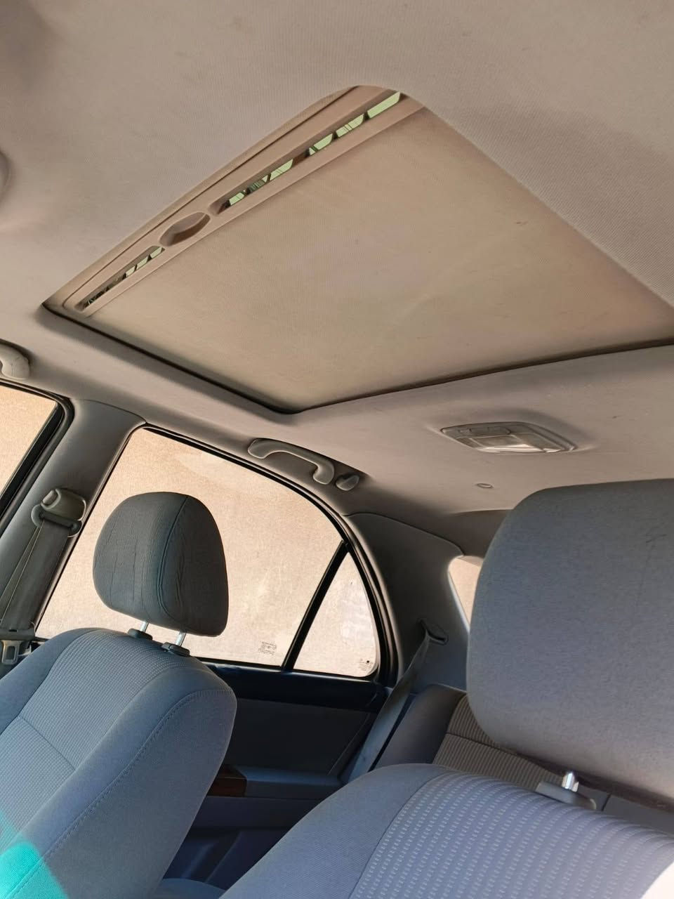 السلام عليكم
للبيع كيا سورنتو موديل ٢٠٠٧ لون رصاصي رقم ارببل الدولي تحويل مباشر هزة مامنتهية سنوية لغاية 28 محرك 6v تبريد شغال ثلج كير محرك صدر أمامي خلفي كلة مكفولات السيارة وأرد خليجي بدون حادث بيهة صبغ جاملغ أمامي اثر طخة خفيفة جهة السايق ونص باب السايق والباب الخلفي نفس الجهة اثر جراد وشخوط بدون حادث والباقي بلادي كهربائيات كلهة شغالة بلادية المواصفات فتحة بنرامة كامرة دوارة +بلوتوث مري كهرباء 5ويل كب بلادي السيارة 5راكب 
السعر 85 وبيها مجال حك الجية مكاني بغداد الزعفرانية الرقم ***********
