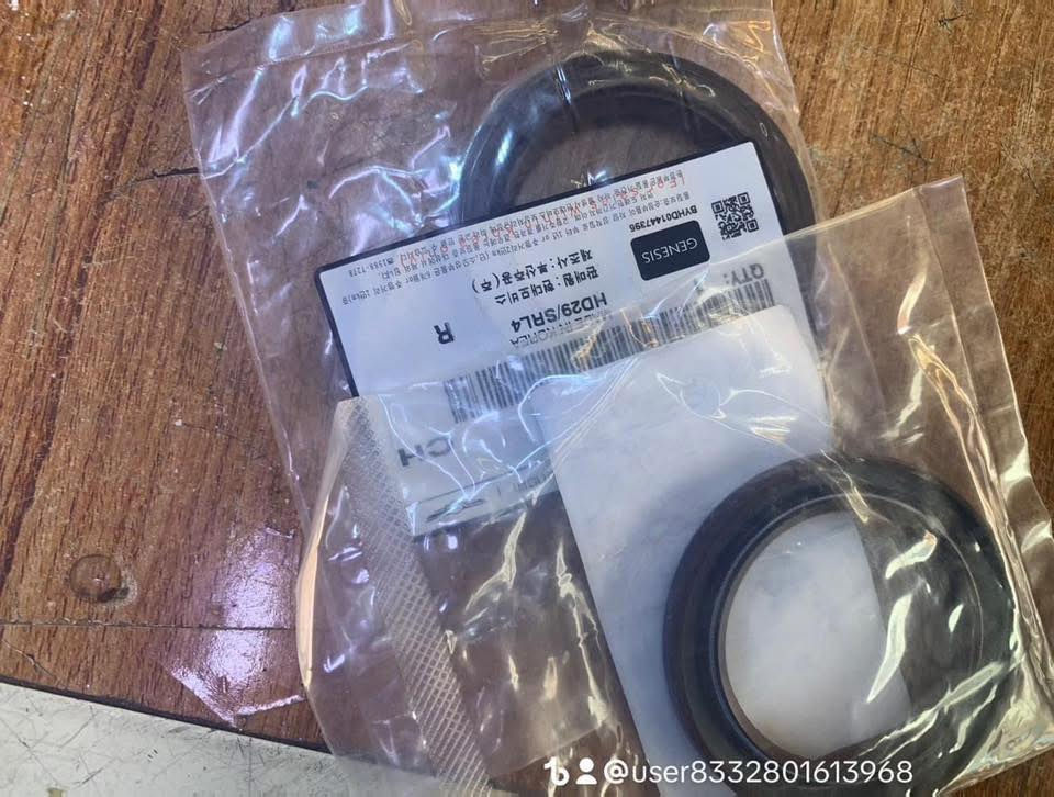 � متوفر لدينا جميع قطع الغيار التالية 🚗
🔹 فلاتر بنزين
🔹 فيت بمب
🔹 قواعد فيت بمب كاملة
🔹 إير فلو
🔹 واتر بمب
🔹 نوزلات
🔹 رولات
🔹 سلف
🔹 داينمو
🔹 بلكات
🔹 واشرات قبغ ولفات

⚙️ للمحركات:
2700 • 3300 • 3500 • 3800

✅ جودة عالية
✅ أسعار مناسبة
🚚 خدمة توصيل متوفرة لجميع المناطق

📍 العنوان: سوق بغداد – مقابل وزارة التعليم العالي
عمارة سوق بغداد المركزي

📞 للاستفسار والطلب:
***********

✨ ثقتكم تهمنا… وكل ما تحتاجه سيارتك تلقاه عندنا
