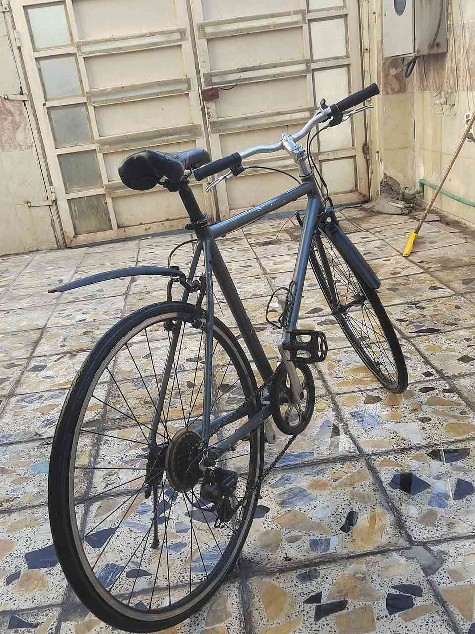 سلام عليكم
للبيع دراجه هوائيه ماركه معرفه وقليل منه S-3 جديد بي شخوط قليله 🉐
نضافه 80% تايرات جديد جوابه جدد جاملغات جدد كيوره شغاله بريكات حديد دبل شغلات 🌟
البيسكل كفاله عامه كير شغال يحول 💯
البيسكل واحد عله واحد لون مميز فيلي وشرط احله من الصور 💢💥

         السعر:75 وغير قابل للتفاوض 🚧💘
     مكاني: بغداد البنوك قرب مستشفى البنوك الهليه 💚💛
  للستفسار اكثر انتصل عله الرقم الاتي 🧸💯
                        ***********
