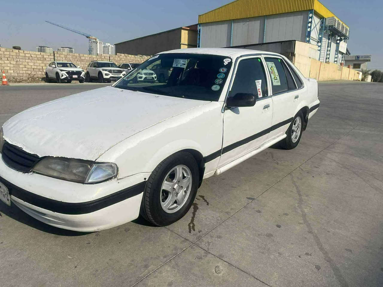 ئەم سەیارەمان هەیە بۆ فرۆشتن
 گێر ئۆتۆماتیکە دایۆ مۆدێل ١٩٩٦ تابلی سەیارەیەکی جوان و پاکە بی مەسرەفە 
چوار تایەو لەسەرە ماڵی دۆستە  
تەبرید گەرم ئیش دەکات ئاڕمی پلاستیکی سلیمانیە
 مەکینە ٢٠  کارەبایی و هەمووشتیکی بەشەرت  
لەسلیمانیم کی حەزی لی بوو لەخزمەتیام

0771 112 4848 Singapore
