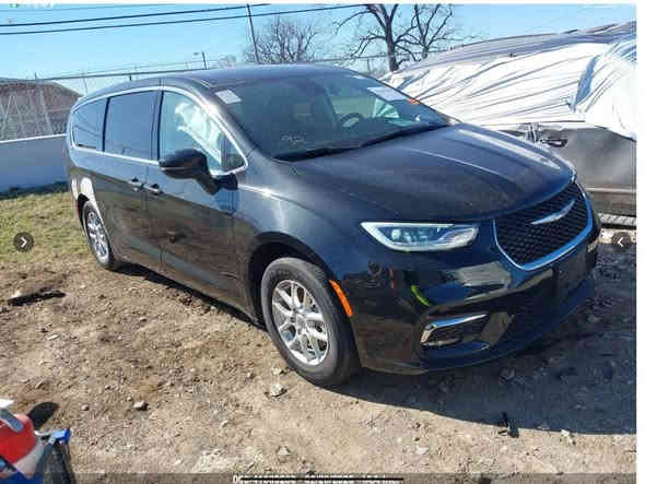 السلام عليكم باسيفيكا موديل 2023 سياره نظيفه جدا ضررها بسيط موضح بالصوره الحادث للاستفسار ***********
