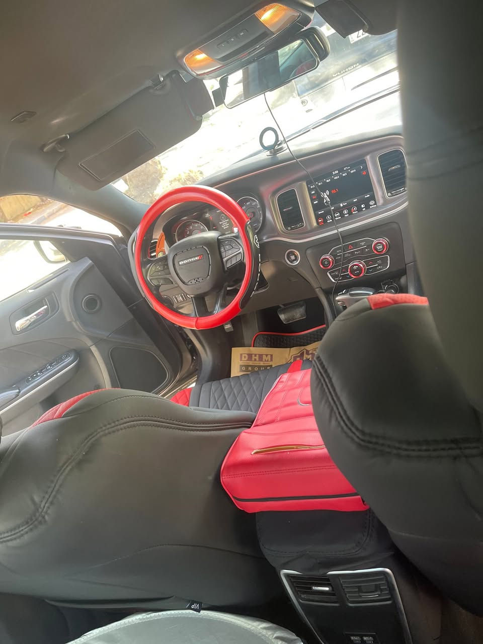 السلام عليكم
 للبيع – جارجر R/T Himi 5700
موديل 2019
Super truck 

🔧 المواصفات والحالة:
 • موديل: 2019
•سوبر تراك
 • حادث: جام لغ + باب + باب وجام لغ خلفي مصبوغات كلير بدون ضربة ولا معجون من امريكا لمطابقة اللون 
 (لا شاصي ولا لغود)
 • بدون دواخل 
•كشنات حضن.  
• المسافة المقطوعة ٧٧ ميل

🆕 إضافات وتجهيزات:

 • صدر أمامي وخلفي جديد 
 • كزوز 3 إنج دبات سبورت بلادي 
 • المكينة برغي (ممفتوح)
 • دعامية + بنيد + دفيوزرات
•برمجة كاملة + تحديث 

مكان السياره بغداد الدورة 
للإستفسار الاتصال مباشر او واتساب ***********
