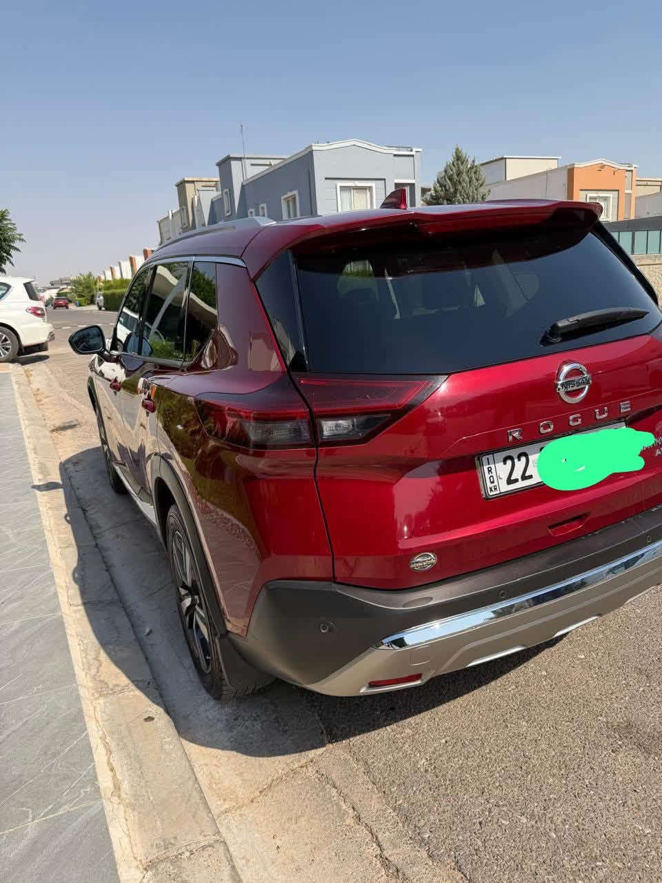 نيسان روج موديل 21
السيارة فول فول ماصفات
5 كامرات محيطية
سقف بانورما
كشنات كهرباء حساس
كشنات تدفئة تبريد
بصمات ابواب
بردات جانبية بالابواب
صندوق كهرباء
السيارة بلاتين يوم يعني مواصفات يحتاج هواي احجي متخلص
السيارة حادثها فقط ربع جاملغ امامي صبغ بدون داخل بدون ايرباك 
اي نقص مابيها
العداد 70 الف مايل
مكان السيارة اربيل 
التواصل اتصال خط او واتساب فقط
***********
مكلف بنشر
