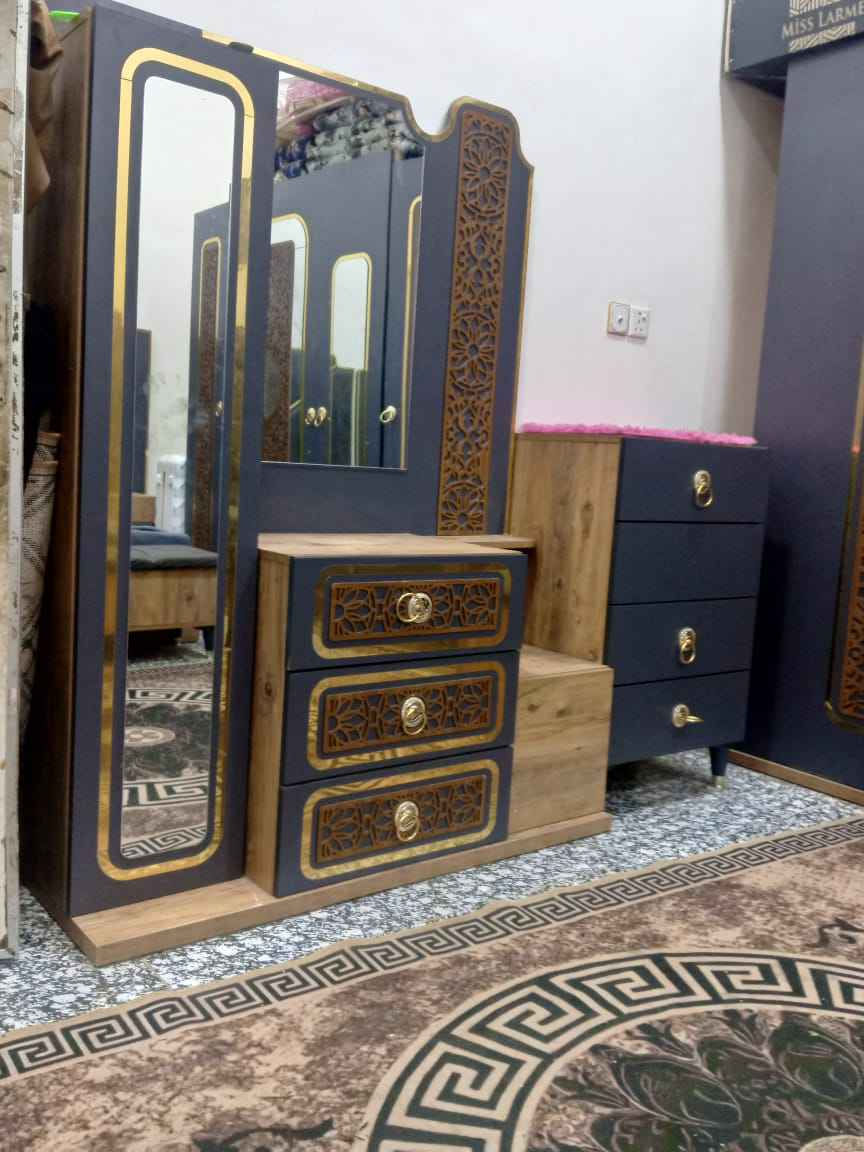 غرفة تركية صاله سنة عدنا نظيفة تجي عشر قطع ما بيها اي نقص غرفة حلوة مشترينها قبل سنة ب مليون وسبعميه

انريدها ب 800 الف 
خاص مفتوح
*********** المجر الكعبي, ميسان
