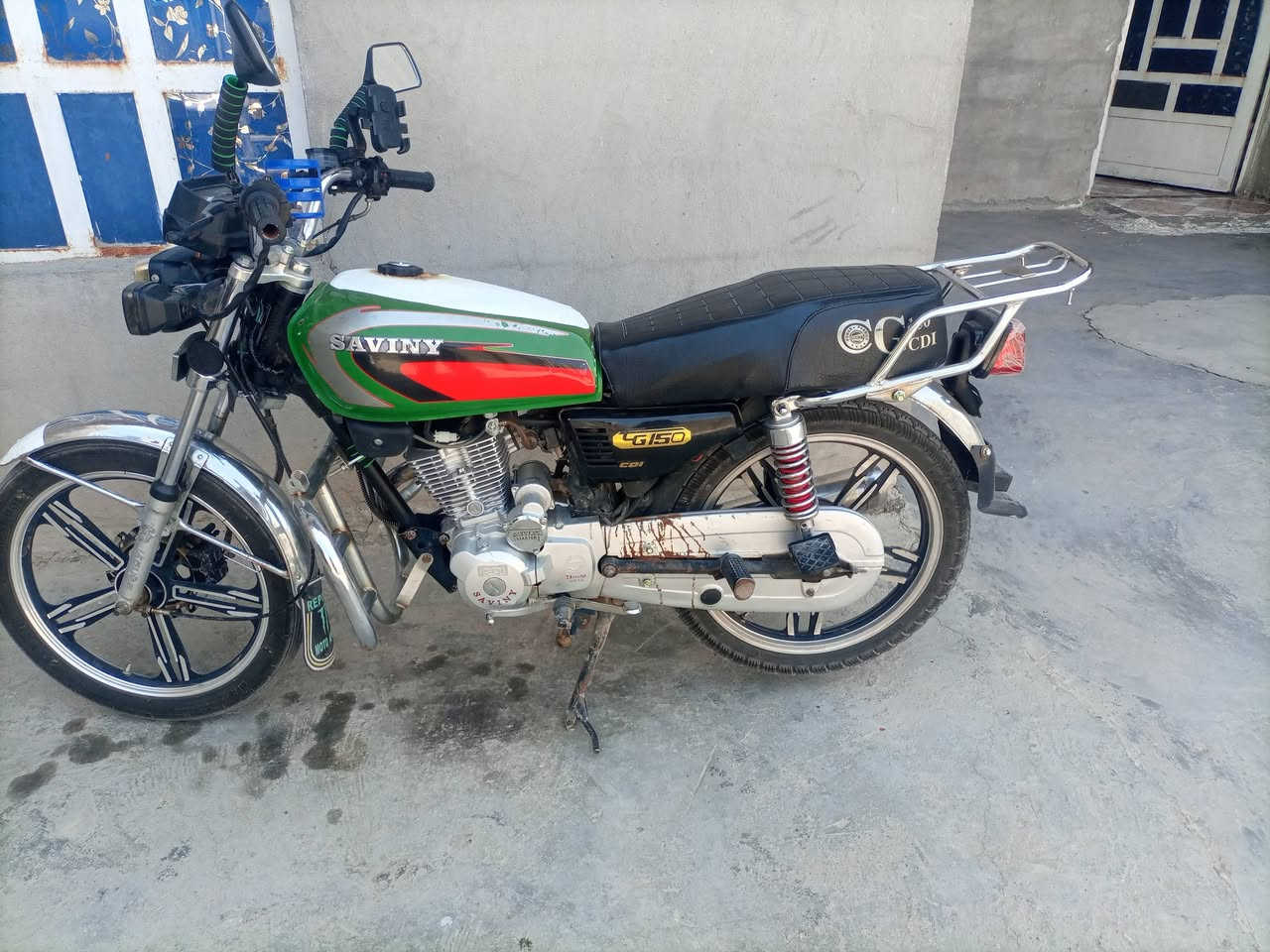 ايراني اللبيع موديل 22 السعر 550 أو بي مجال ***********
