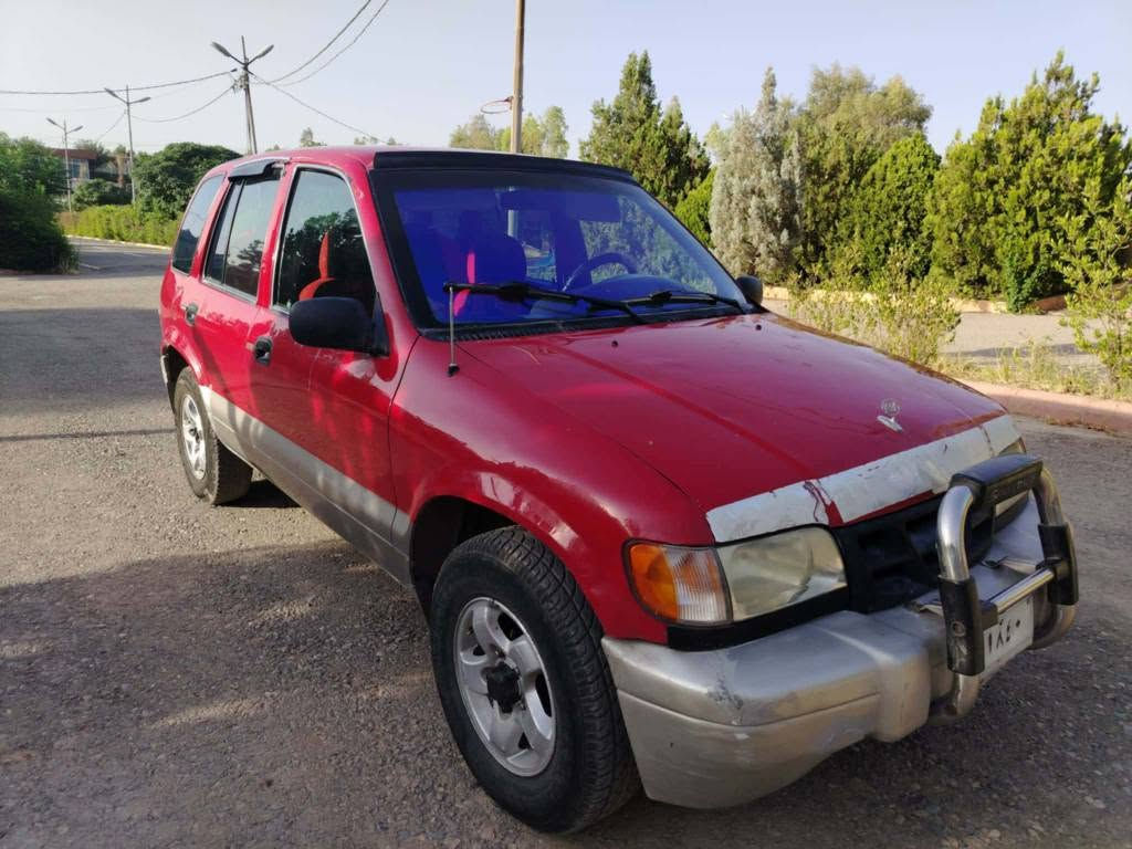 کیا سپۆرتاج 
مۆدێل 2000 سەیارەکە ماڵی دۆستە
چوار جام کارەبا  قفل مرکزی تەبرید سارد و گەرم  چوار طایەی نوێیە
گێر مەکینە ئەکسل بە شەرت بەناوکردن بەشەرت 
چوار پستۆنی مەکینە 2.0 مەرغوبە
سەیارەکە توندوو تۆڵە مەسەرەفی تیا نییە 
سەنەوی هەزەی بە سەر چووە 
پێش و پشتی کەپسە سبوغ تەنها یەک چامڵغی پێشەوەی هەیە لای سایەق ناو خورفەو دەرەوەی زۆر پاک ماوەتەوە  
،،شوێن هەولێر،،غەرامە 600,000 لەسەرە دەی گەرێنمەوە 
سعری49 وەرەقەو مەجالێک برایانە 
موشتەری تێڵ بکە.KOREK,7507429464 أربيل, العراق


**إذا كنت صاحب هذا الإعلان وتريد حذفه لأي سبب، رجاءا أرسل رسالة إلى الدعم الفني**