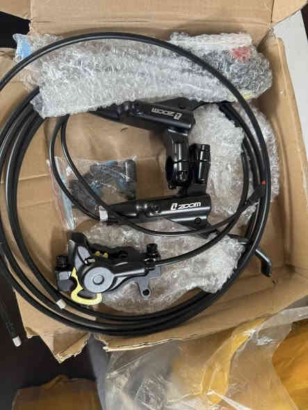 بريكات دهن جديد لوك ادفع سعر وبالعافية عليك***********
