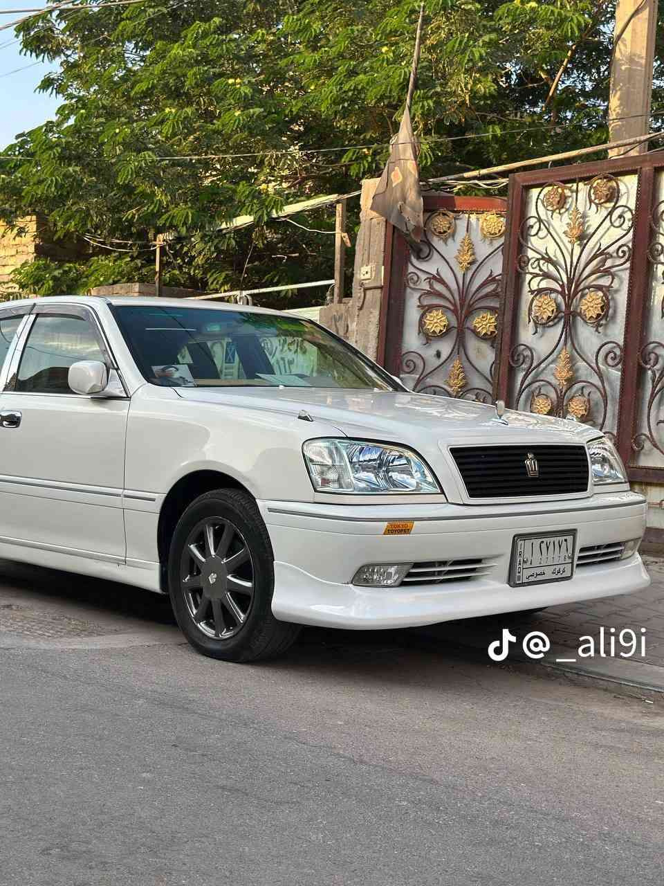 سلام عليكم ملكه كرستال اصل دكمتين  برده خلفيه كهربائيه
محرك دي فور الضغير رقم كركوك 

المكان نجف 

هاتف ***********

ويل نجمه
