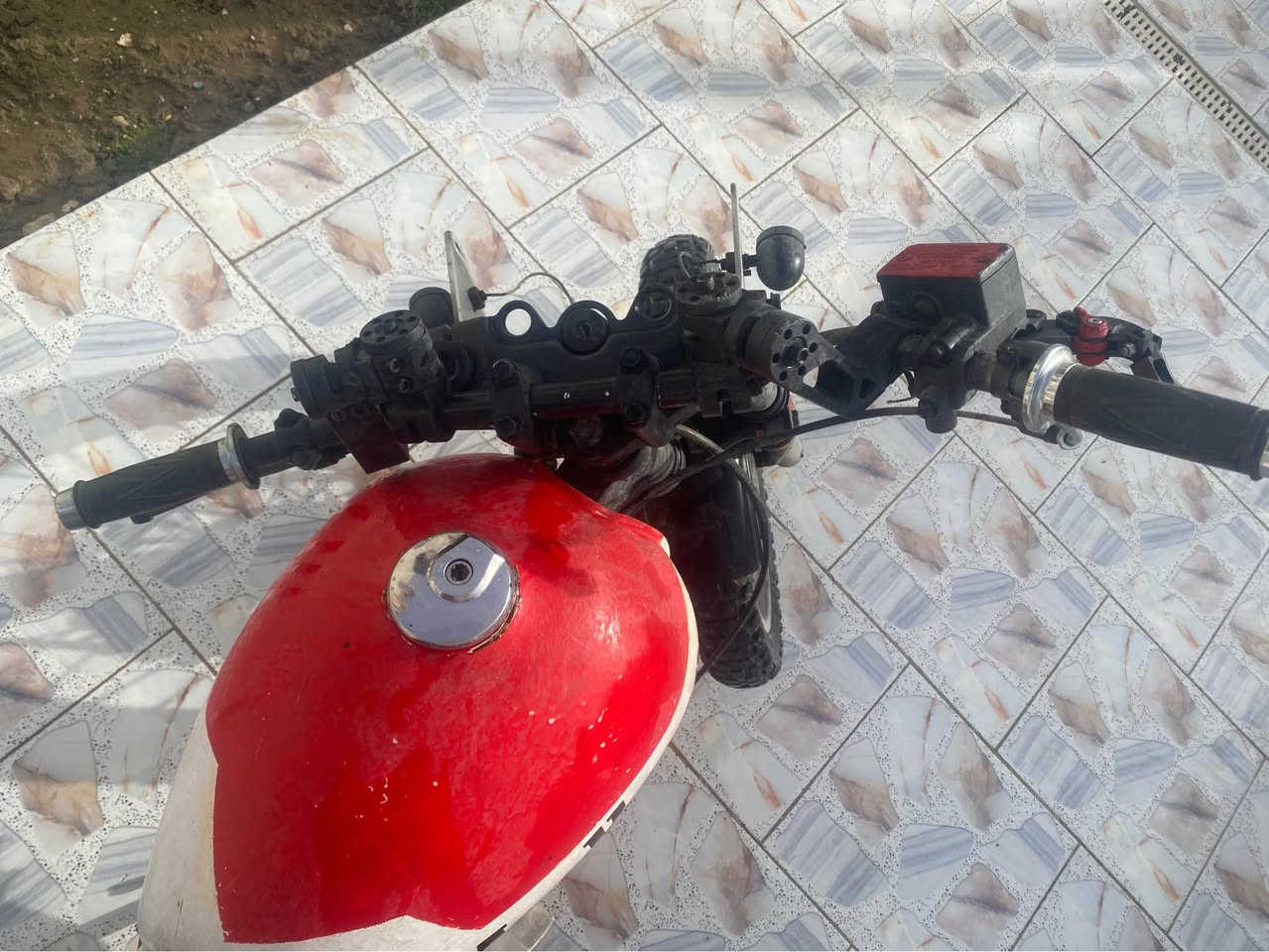 ساسوكي ياباني فولتي سعر ٣٥٠ مبدل مكينه شايننك موديل٢٥مثل ما كدامك شغاله معدله ستيرن رياضي تانكي مرتب كشن جديد تاير جيديد معده رياضي كامله معاملت عدم سرقه موجوده من لمعرض نفسه لشتريته منه شوته رياضي بلاكات جديد كلشي شغال كوم حديد اتصل رقم بس *********** ديوانية, القادسية
