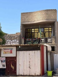 بيت للبيع ١٠٠ متر امانة طابقين كامل يحتوي على استقبال صالة ٣غرف  العنو...