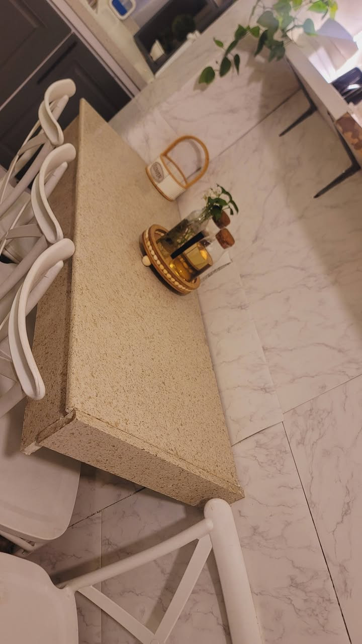 بار مرمر كوارتز تعليك كامل اريده ب٣٥ ومكان بغداد للاتصال ***********
