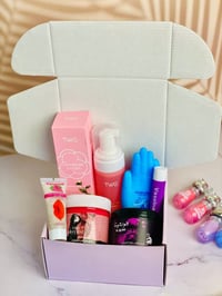 بوكس عناية • تنظيف وترطيب • حمرة سحرية