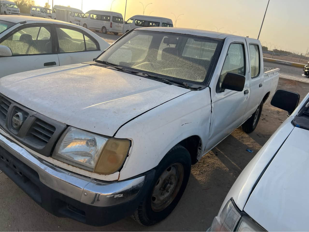 سلام عليكم بيكم نيسان دبل قماره 2003مال مزاد وزارة داخليه بيه كتاب تمشي بي وين متريد اسويلك وكاله ام باركود الك حق انته ترقمه تترقم كربلاء 
كير ومكينه كفاله 
مكان سياره كربلاء 
***********
سعره ب43 كربلاء, العراق
