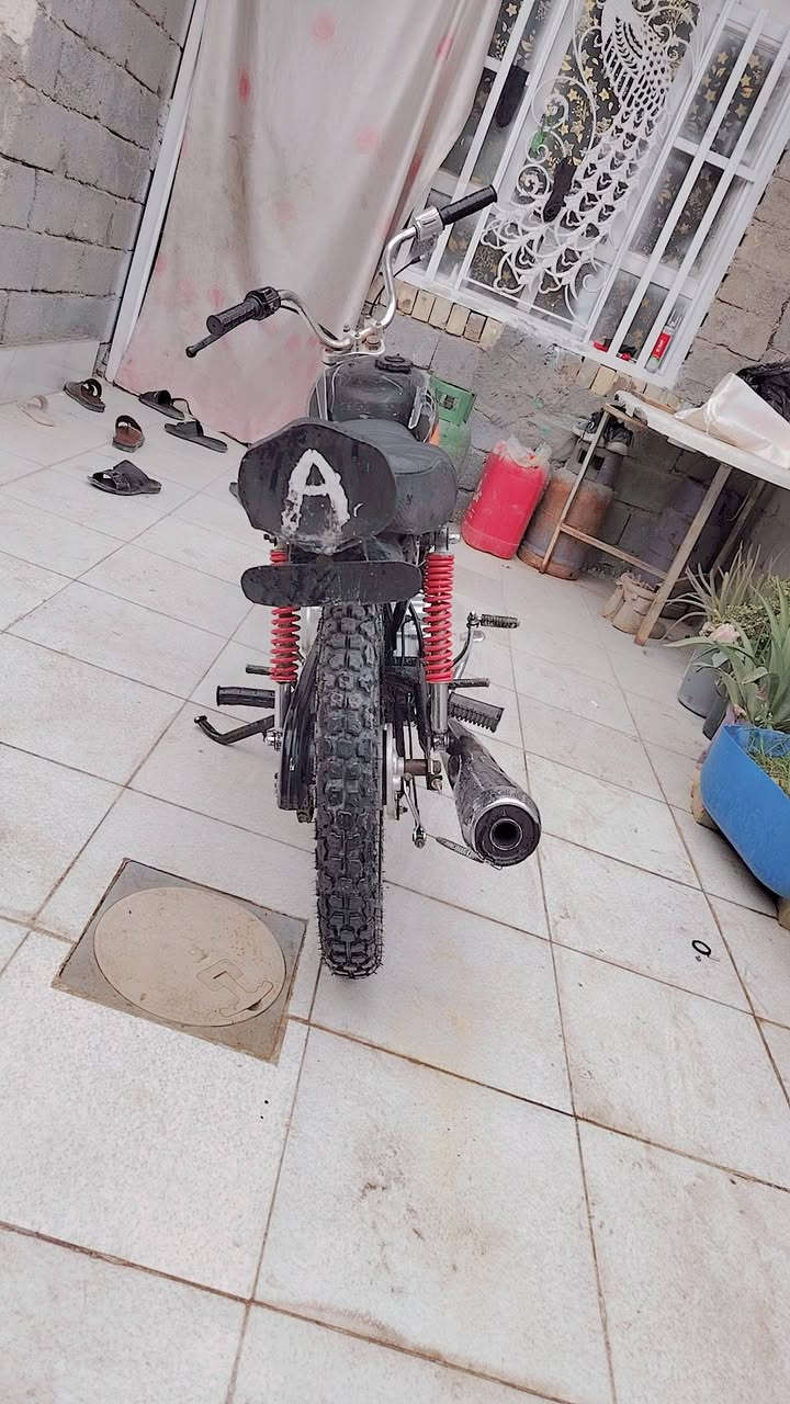 السلام عليكم من رخصه الادمن
4كير كلك نامه امتياز 25 مبدل ولفات فقط دراجه خير من الله شلعه و معدل تشك الكاع للبيع او مراوس 350 و بيها مجال كلش بسيط رجائن الي مو شراي لا يكسر بحلال العالم ***********
