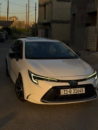 كورلا 2024 هايبرد صيني  السياره نضيفه كلش حادث جاملغ امامي فقط مبدل لا...