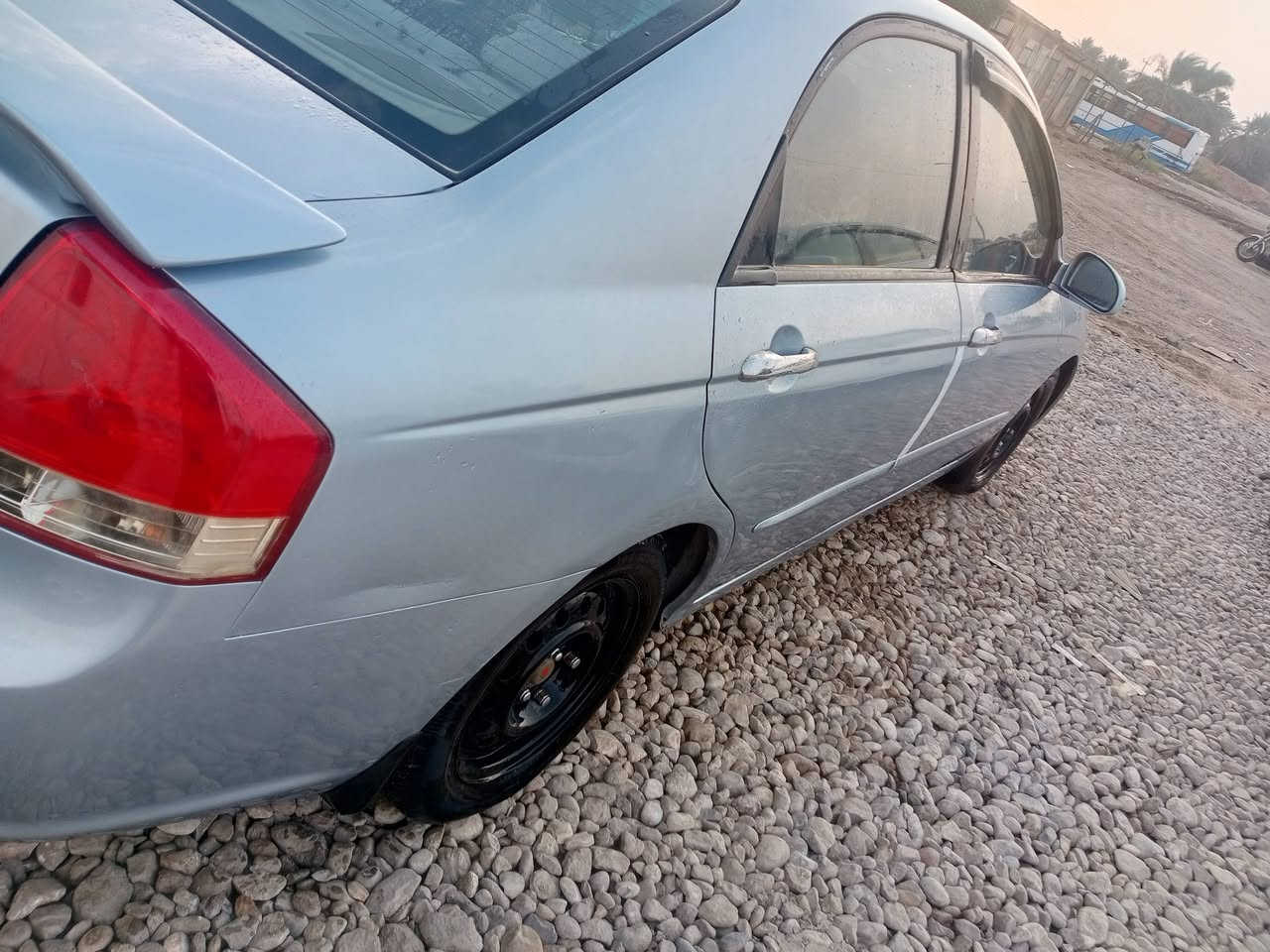 كيا سبكترا 2008 وارد امريكي گير وحداديه ومكينه وتخم تأير خير من الله السياره مصبوغه احزام للجماليه ومكفوله من الضربه ومكان السياره بابل الشوملي السعر 83 وبيه مجال الاستفسار ***********
