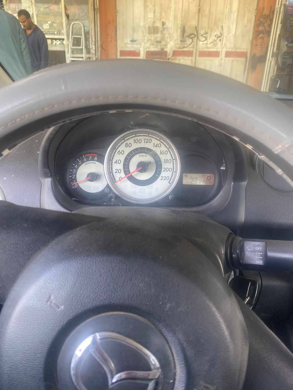 مازدا زوم 2 
موديل 2011
كاملة بدون نقص حادثها چاملغ ايمن عكس السايق الأمامي مبدل نفس اللون بلادي بدون صبغ السيارة ولا حادث سعرها ٧٠ وبيها مجال 
ديالى بعقوبة 
***********
