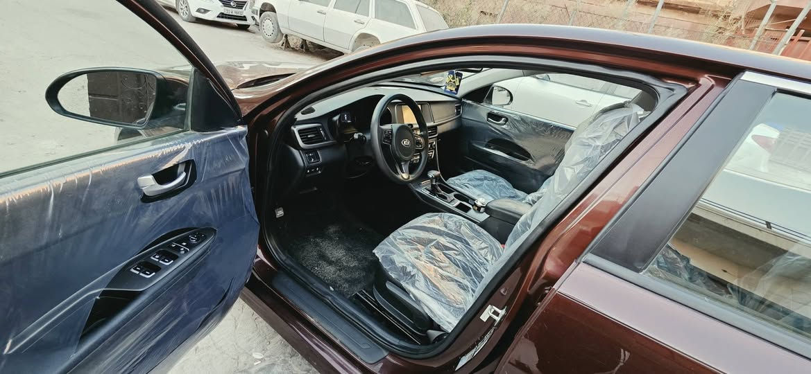🚗 كيا اوبتما
📅 موديل: 2018
 ⚙️ محرك: 2400
 📏 الممشى: 58 ألف ميل فقط

✨ المواصفات:
• شاشة أصلية
• كاميرا خلفية دوارة
• رادار النقطة العمياء تحذيرية
• حساسات خلفية أصلية
• وضعيات قيادة متعددة
📌 ملاحظات مهمة:
• السيارة بيها حادث (موضح بالصور)
• رقم الشاصي مذكور بكل شفافية
• بيها بارد بالقمارة بنفس جهة الحادث
📍 رقم: بغداد ألماني

📞 للتواصل: ***********
