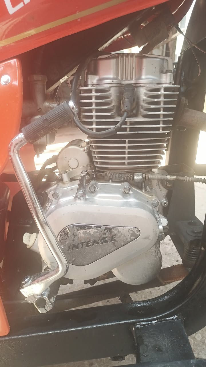 ستوته فرس للبيع اوراق موديل 2015 السعر مليون و 850 وبيها مجال قليل  مكاني البصرة قضاء المدينة بني منصور مفرق الجري رقمي ***********
