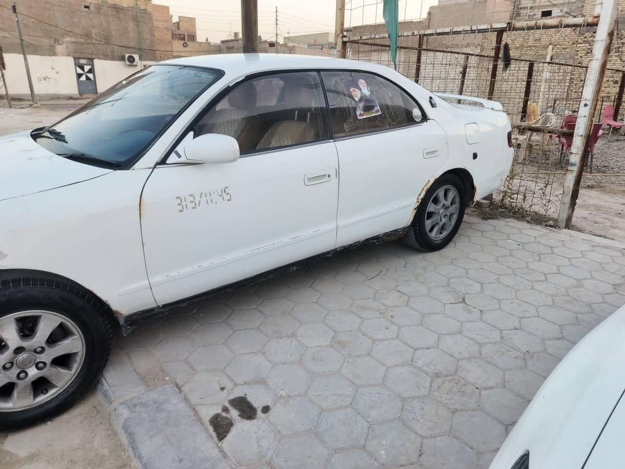 سلام عليكم سيارة لبيع شيزر رقم نجف سعر ٤٠  ورقه بيه مجال كلش سيارة ما عيزه بس تبريد ***********
