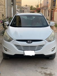 مكلف بلنشر   توسان 2014 خليجي مكينه 2000دوش  سياره جديده وجاهزه من كلش...