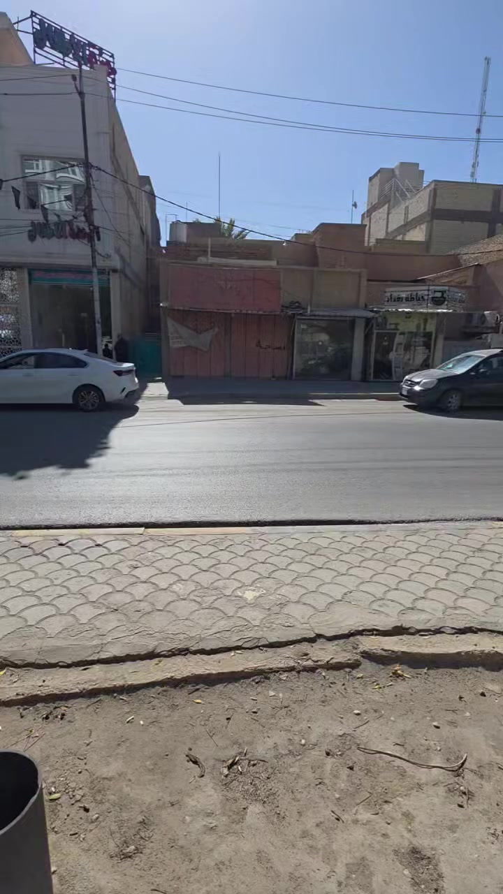 ***********
***********
