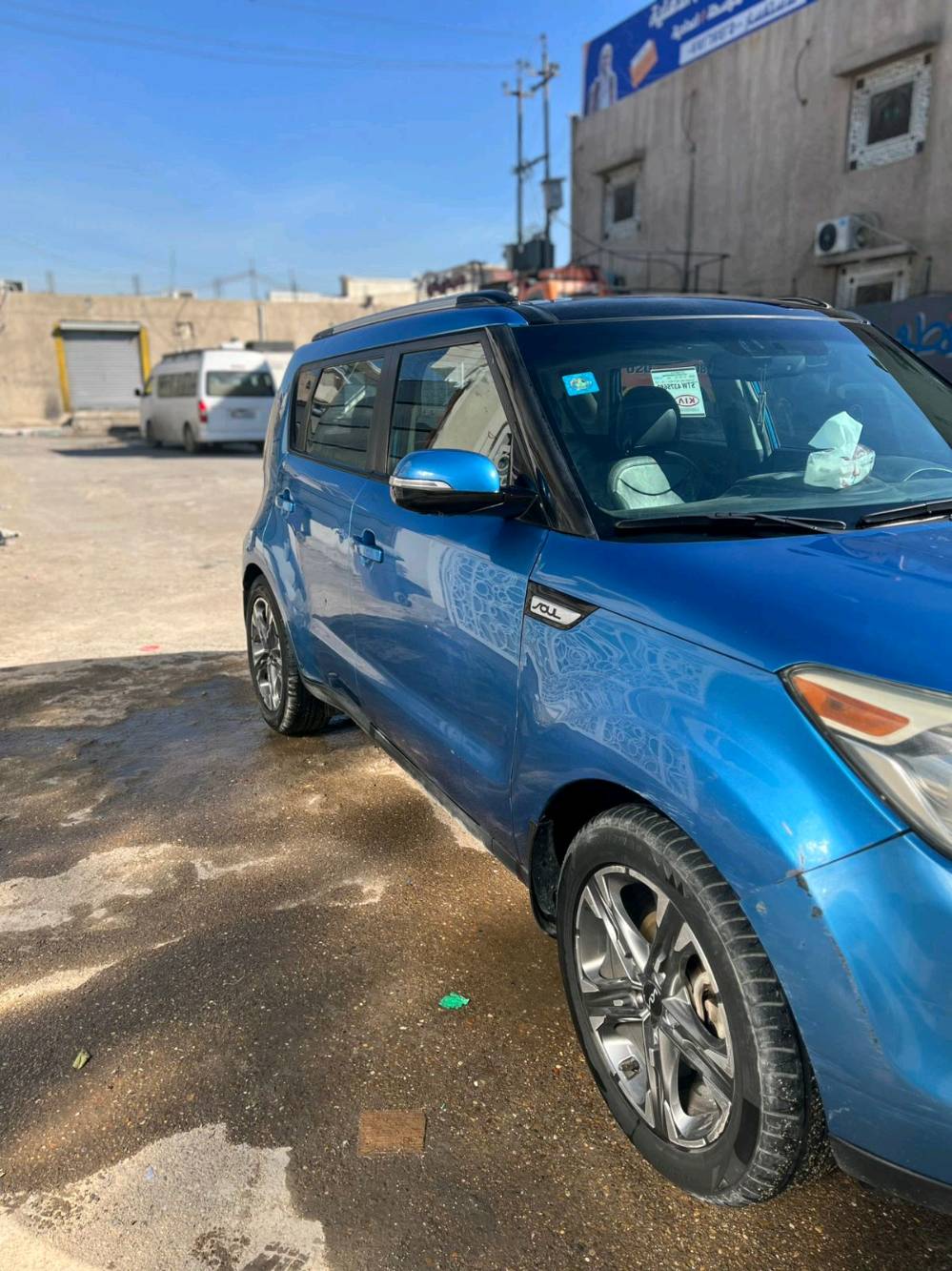 السلام عليكم سياره صول موديل 2016فول SX بدون صبغ صور الحادث بأمريكا موجود بلنشر بيه شويه بارد بالباب الخلفي جاملغ الخلفي
مكينه 2000

مرايا شفط 

كشنات جلد تبريد دفئه 

بانوراما

سياره بيها هواي مواصفات 

سعرها 125 ورقه 

عنوان بغداد البلديات 

رقمي ***********