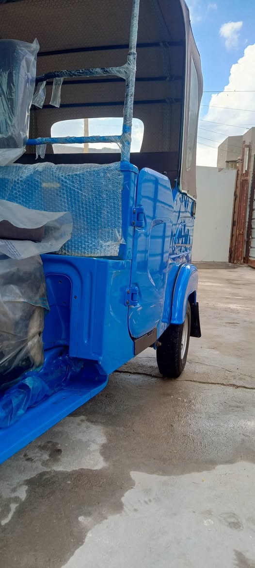 السلام عليكم تكتك للبيع 2023شهر 12 ترقيم جديد كفاله ***********الماعنده رصيد بس يرمش السعرب11و300 وبيهه مجال مكان بغداد العبيدي
