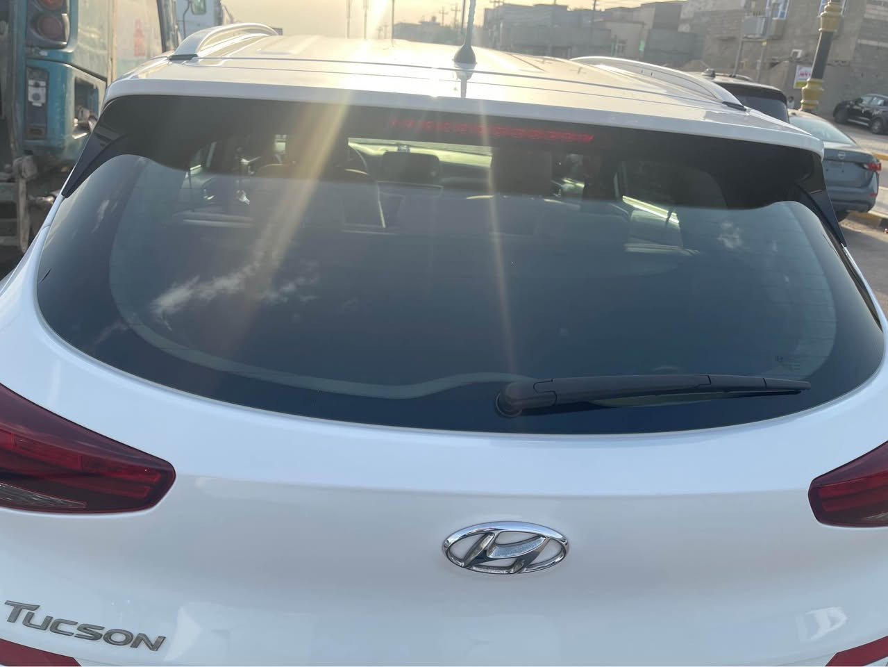 السلام عليكم 
هونداي توسان خليجي 
ماشيه 55الف 
مديل 2020
سنويه مجدده ل2030
سياره كفاله بيها شبر صبغ فقط 
مراوس فقط 
عنواني البصره / *********** البصرة, العراق
