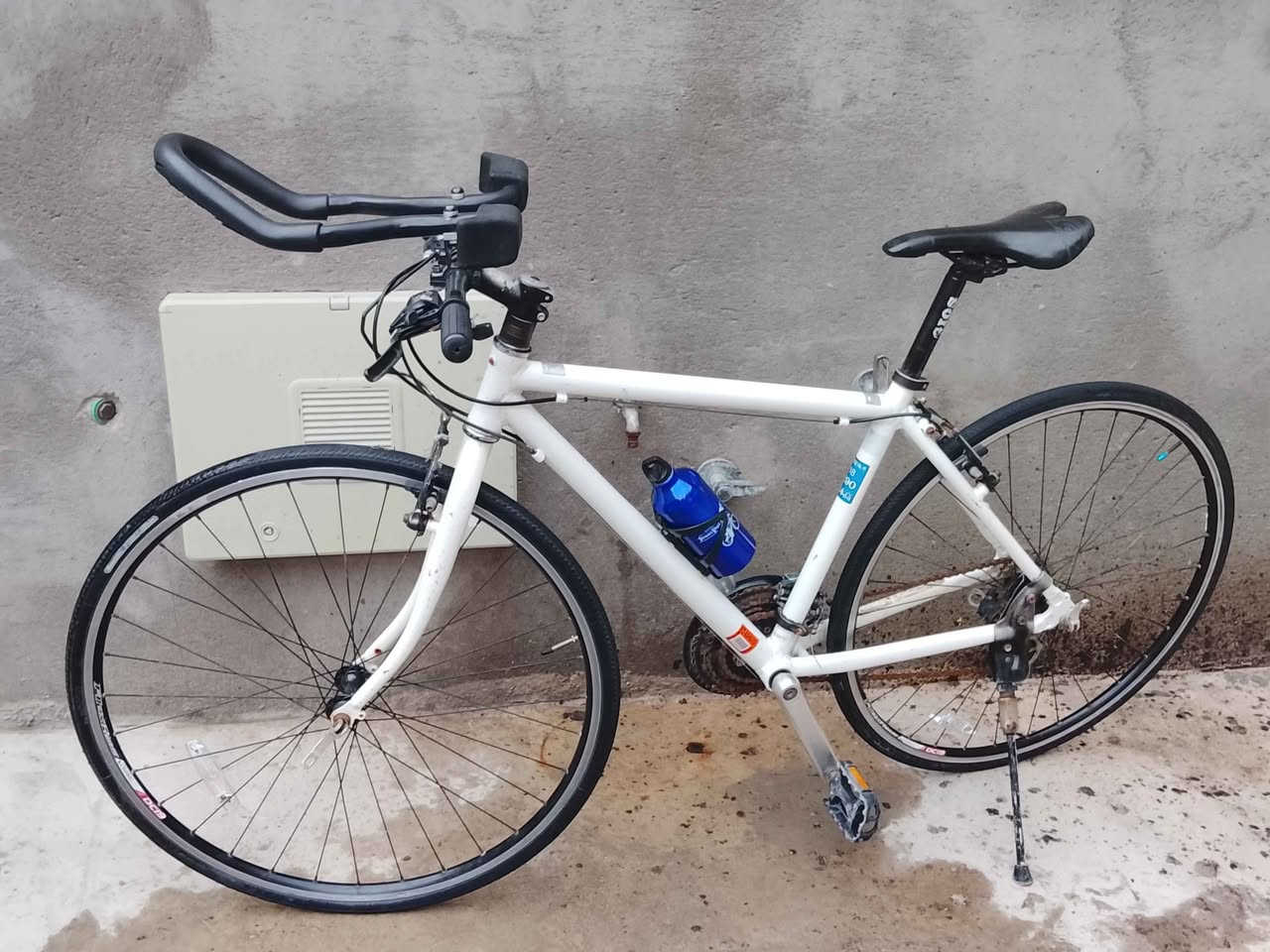 اخوان باسيكل رياضي يخبل فافون بل كامل وزنه ريشه ونضيف مكاني البصره ابو الخصيب Singapore


**إذا كنت صاحب هذا الإعلان وتريد حذفه لأي سبب، رجاءا أرسل رسالة إلى الدعم الفني**