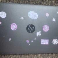 لابتوب HP • نضيف • شراها شهر