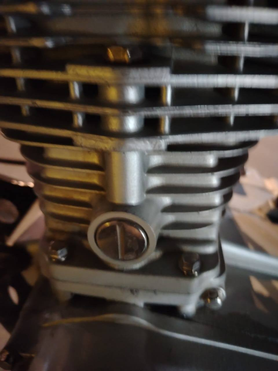 سلام عليكم دراجه ايراني للبيع دراجه نضيفة شغاله سعره 550مكاني بغداد الشعب ***********
