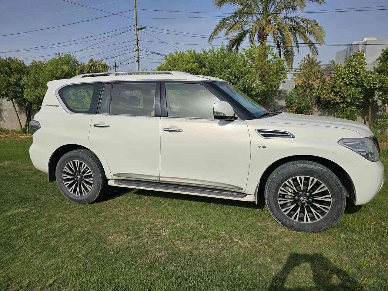 السلام عليكم
للبيع باترول ٢٠١٣ سيف العرب se رقم اربيل ب اسمنه
مكينه ٨ سلندر ٥.٦ المرغوب الصغيره مو الوحش
مكفوله من الضربه والصبغ والبارد
صندوك كهرباء 
سلايد روف
داخل جلد ابيض
ويل كب جبير
لايتات وبلوجكترات زينون 
بصمة وشاشه 
ماشيه ١٨٥ الف 
مكان ديالى شهربان 
السعر ٢٧٠ ورقه
***********
