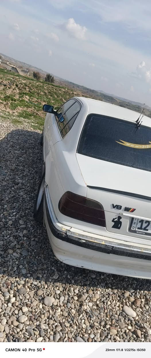 السلام عليكم سياره بي ام كاسحه موديل 95 حجم 730 سياره محدثه 2000 سياره جديده كلش سياره غرفتها تعبانه محركها نص عمر جير شرط بها كاملق من جهه السائق بصبغ بها تلقيطات صبغ ضخم جديد باتري جديد تواير نص عمر تخم الخلفي نص عمر قشر كلش نظيف وحلو موضح عندك بالصوره مراوس مراوس سعرها حيل مناسب 43 ورقه وبيها مجال بيع مستعجل كربون بنزين بها السياره باسمي شرط التحويل تريد وكاله تريد تحويل بس اني احول اي ثلاث مرات انشرها وارجع امسحها من وعود الكاذبه سياره تجي تشوف وتشيك لا تقول لي اشرح لي تجي تشوفه وتشيك بعينك تمام العين مو مثل الحكي رقم تلفوني ***********
