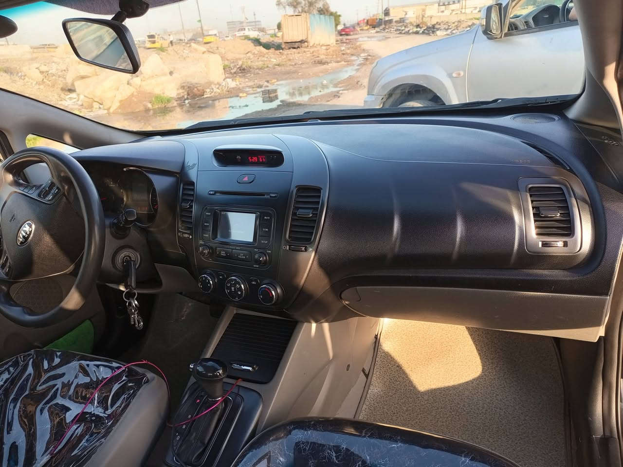 سلام عليكم
فورتي موديل 16 
منظومه غاز 
بسمي مصفره هيه وغرامات
مكينه 1800
سعر 95
وبيه مجال 
عنواني بغداد 
رقمي ***********
