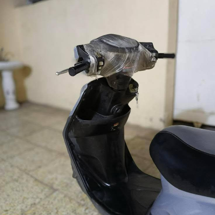 سلام عليكم دراجه بريز مال رمبه كلش نضيفه سعره 950 وبيها مجال عله الخاص


**إذا كنت صاحب هذا الإعلان وتريد حذفه لأي سبب، رجاءا أرسل رسالة إلى الدعم الفني**