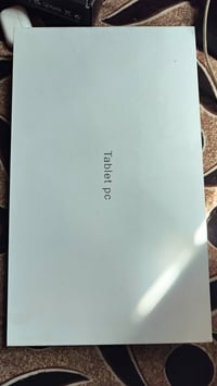 تابلت pc جديد غير مستخدم كامل ملحقات الذاكرة 256 السعر 160الف مكاني بغ...