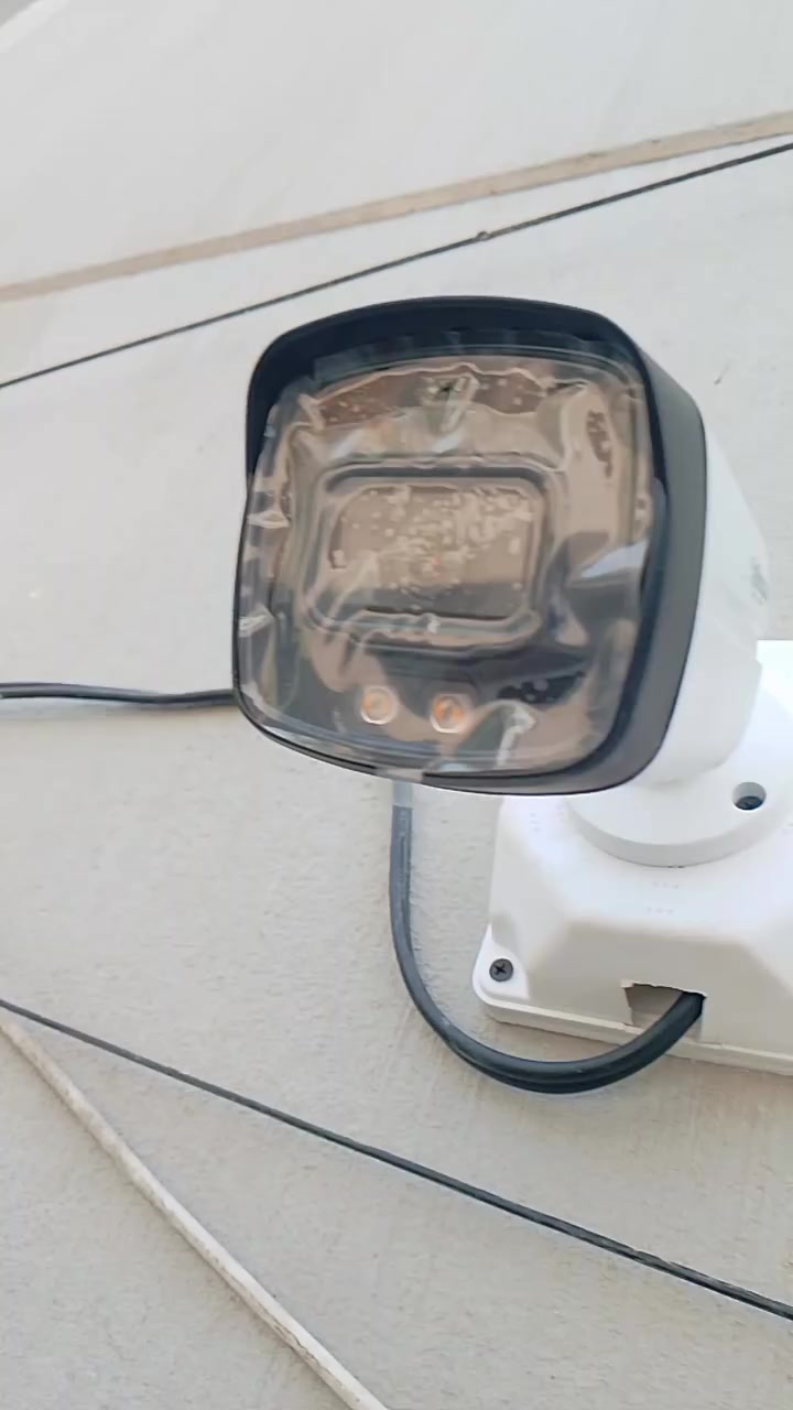 تم تنصيب احد المواقع في الكراده ...16 كاميره من ماركه دهوه.. من مجموعه الشمس لتنصيب الكاميرات مراقبه والتجهيز اتصال .*********** ... زورونا بغداد حي الجهاد
