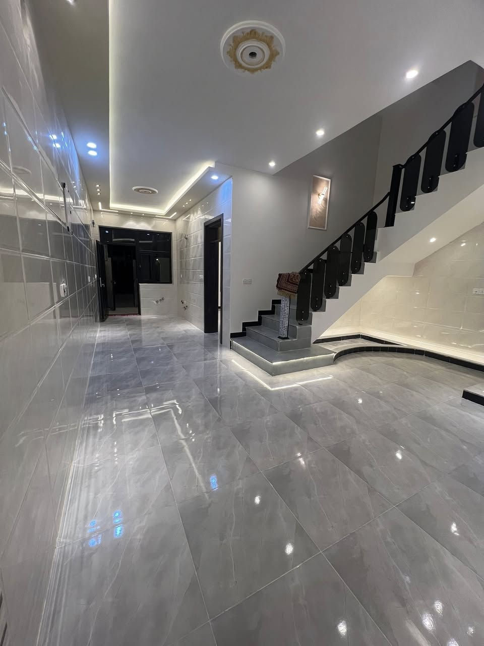 #للبيع_بيت_100_3_غرف_نوم_خدمات_2_طابقين_بيتونة

#الموقع_الدورة_البوعيثة_مجمع_الحليم

#تفاصيل_كامله_الاتصال_***********
