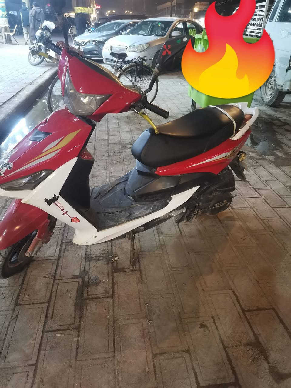 السلام عليكم
دراجه سكنس للببع نظيفه ومرتبه كلشي شغال بيها لانضوح ولا تبخير سرعه ومعدل مكينه ناعمه تجي تفحص وتشوف السعر 300 وبيها مجال قليل كربلاء
*********** واتساب
